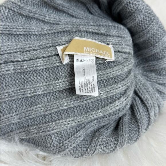 NWT Michael Kors Gray Pom-Pom Beanie Winter Hat Cap Ribbed - Picture 4 of 7